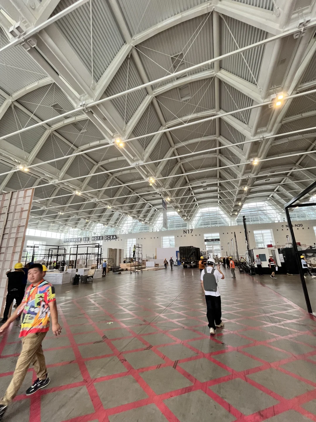 天津国际机床展搭建第二天！