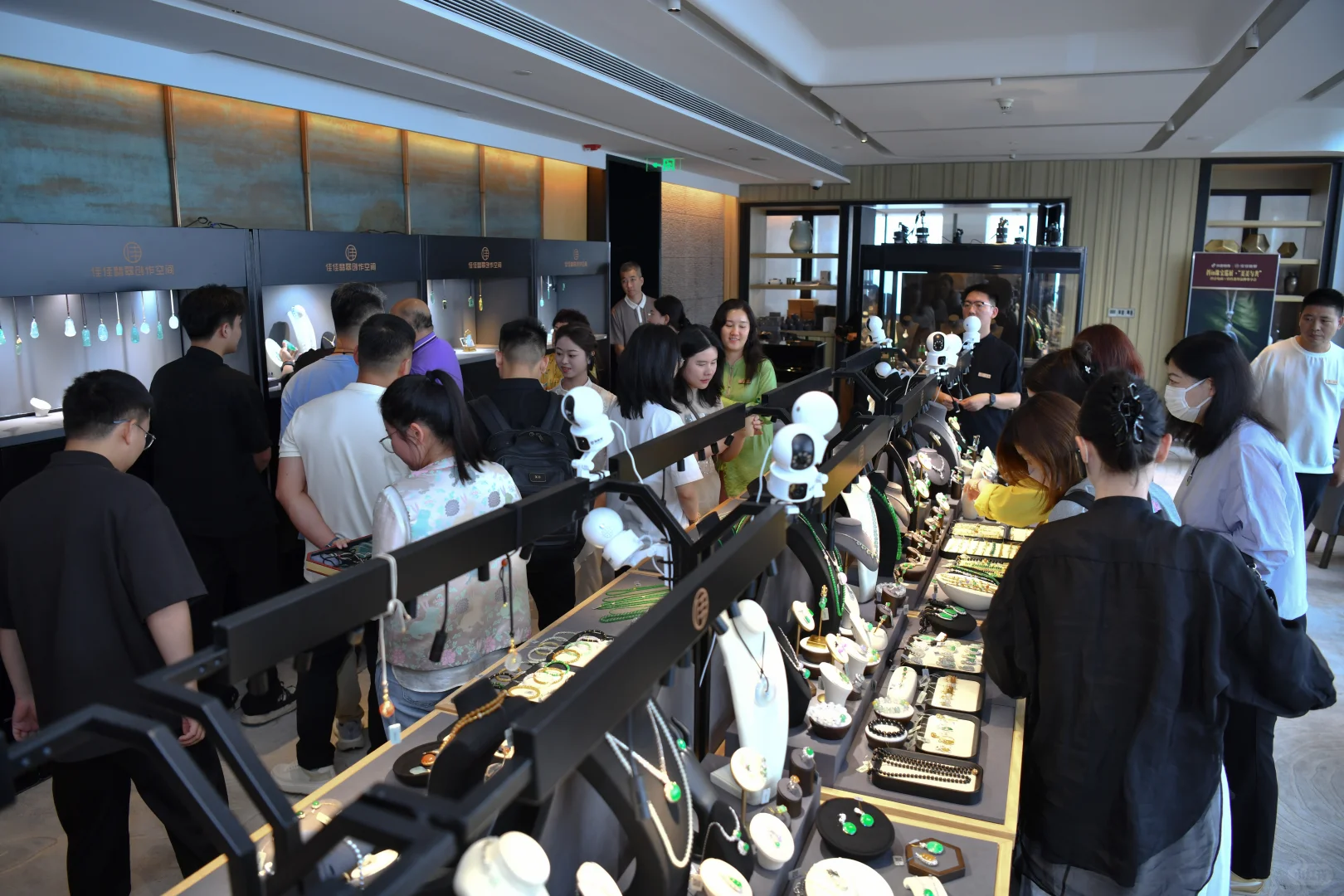 这场泉城翠友的约会，就差你了！