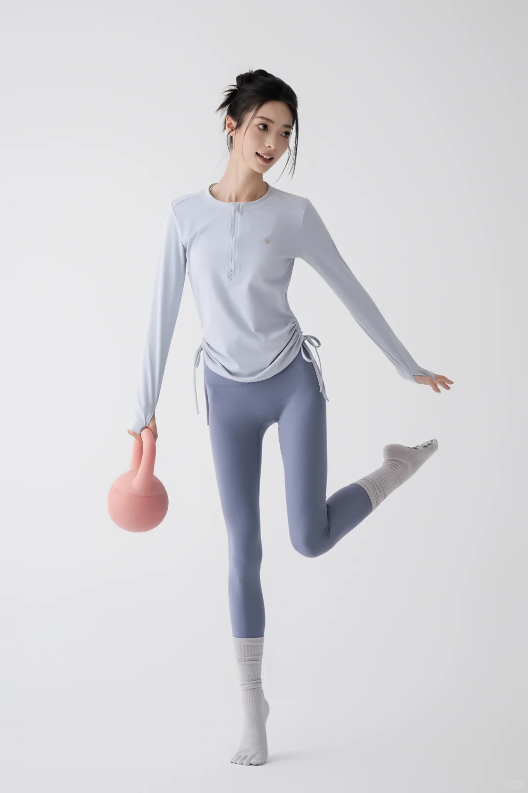 是你在找的瑜伽服模特吗