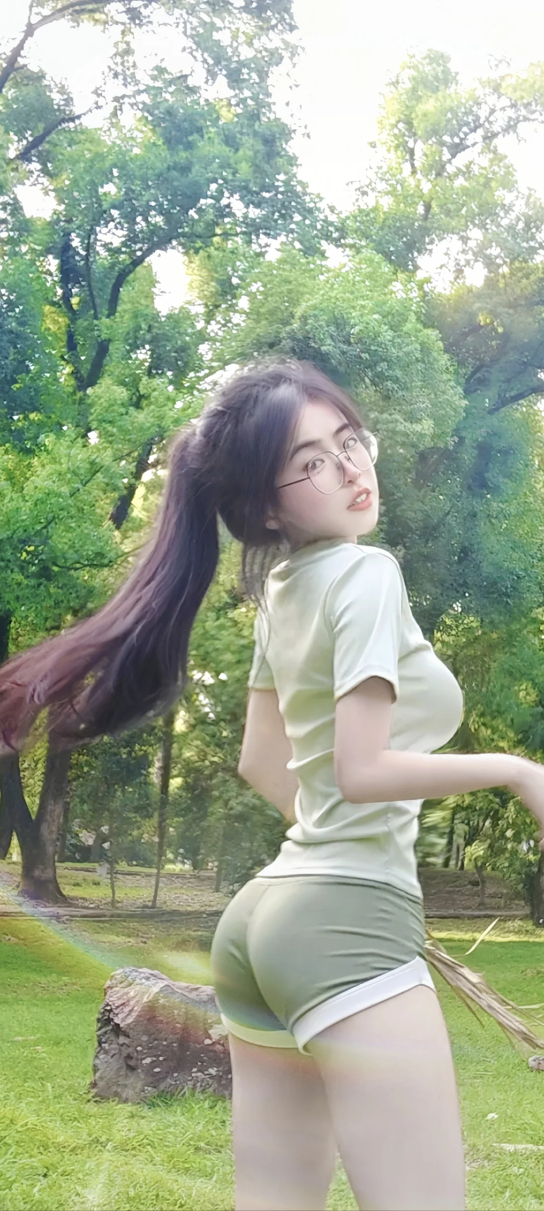 985女大｜身材好吗？不过是一种天赋