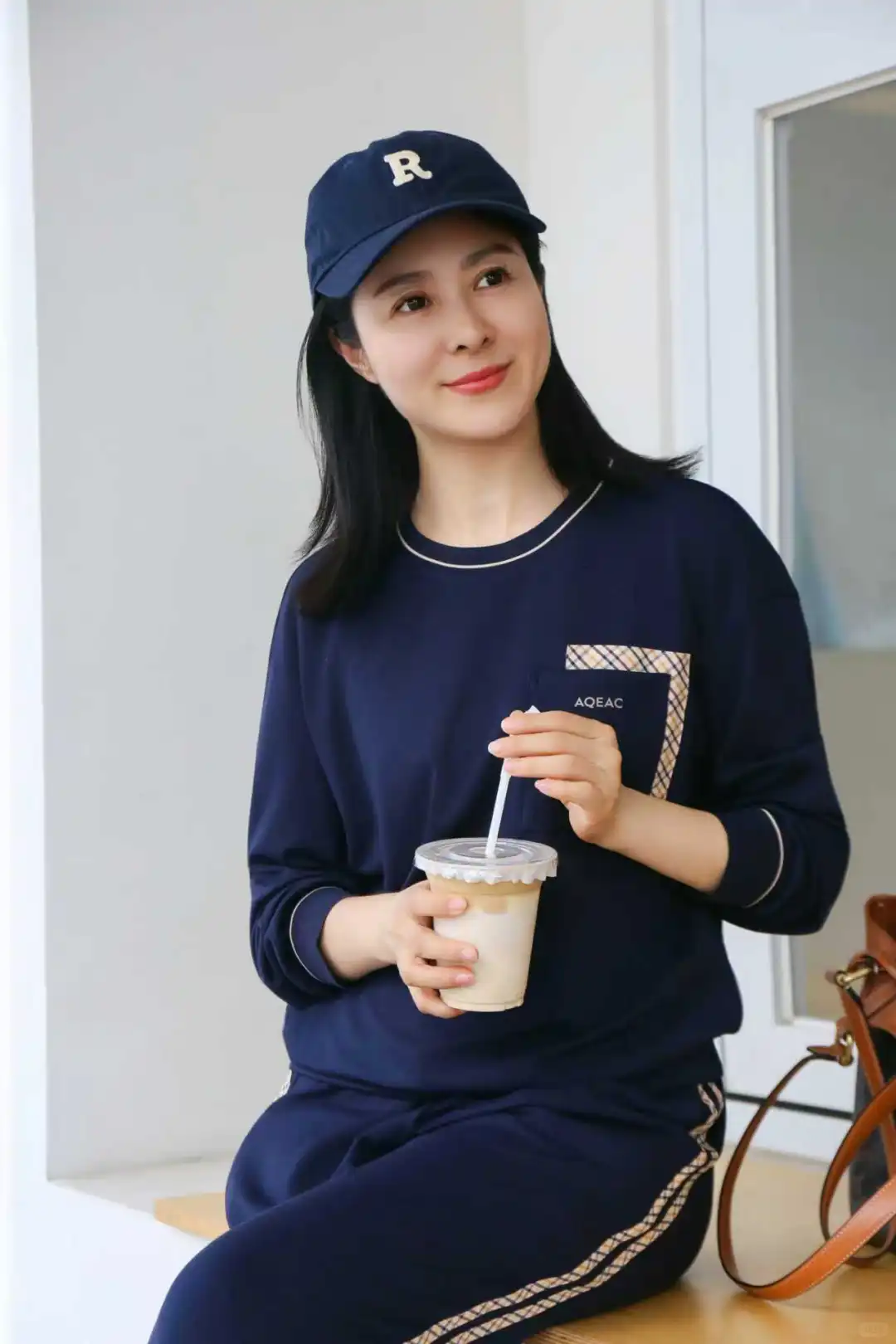 “穿衣自由，首先是舒适的自由”