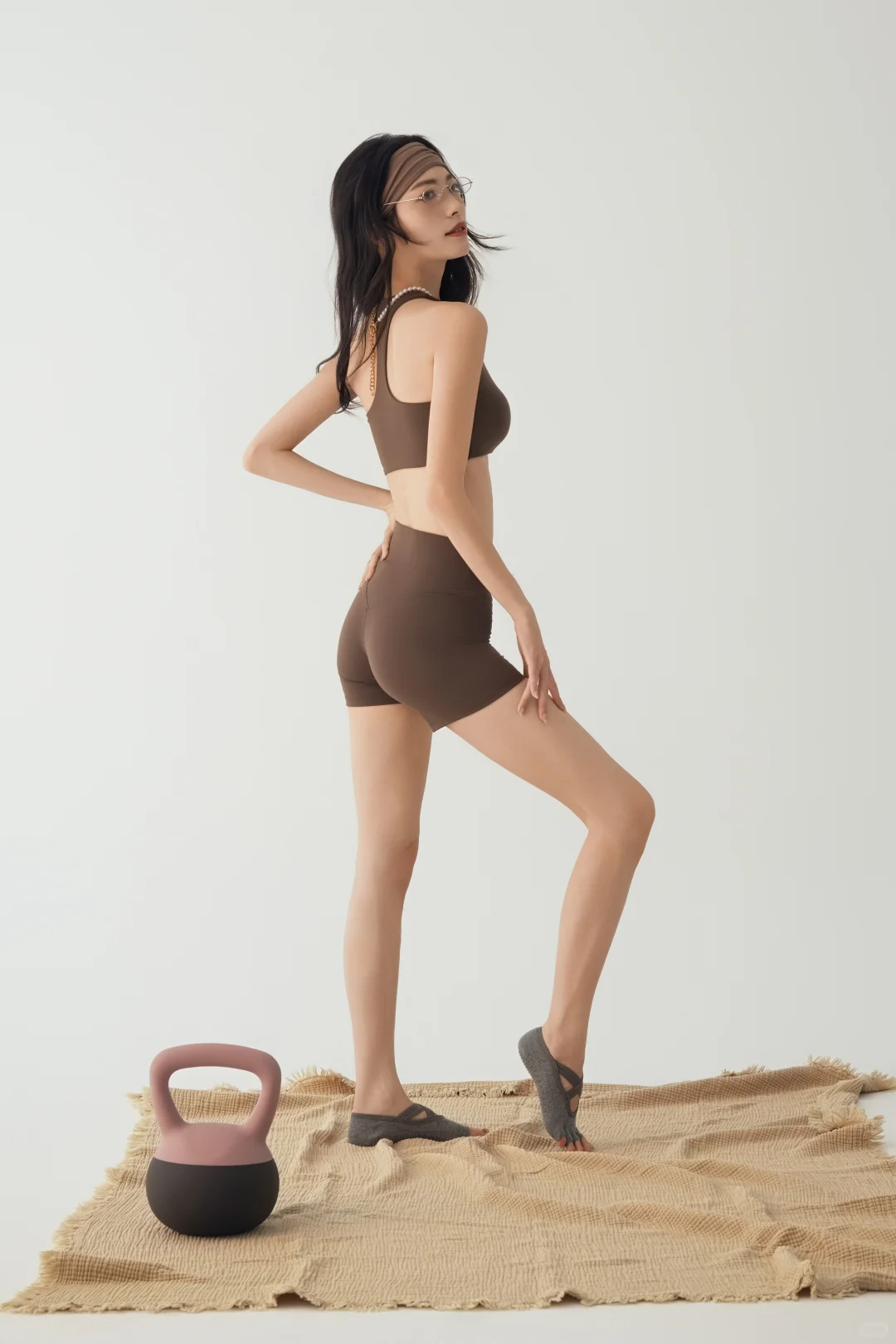 是你在找的瑜伽服模特吗