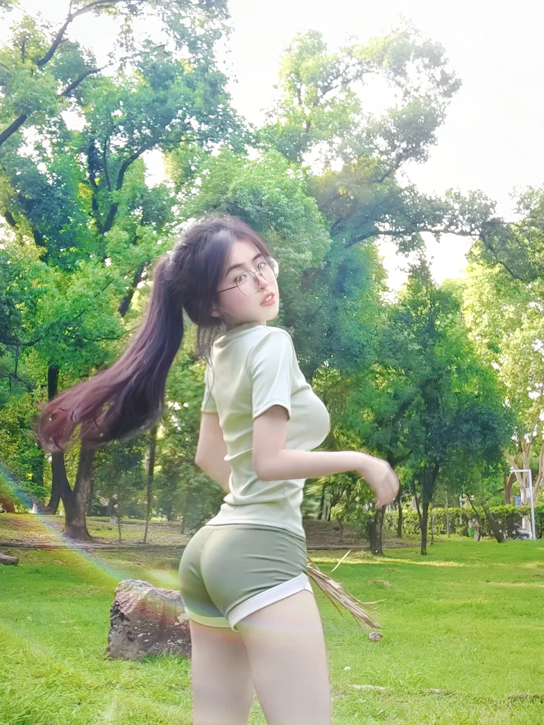 985女大｜身材好吗？不过是一种天赋