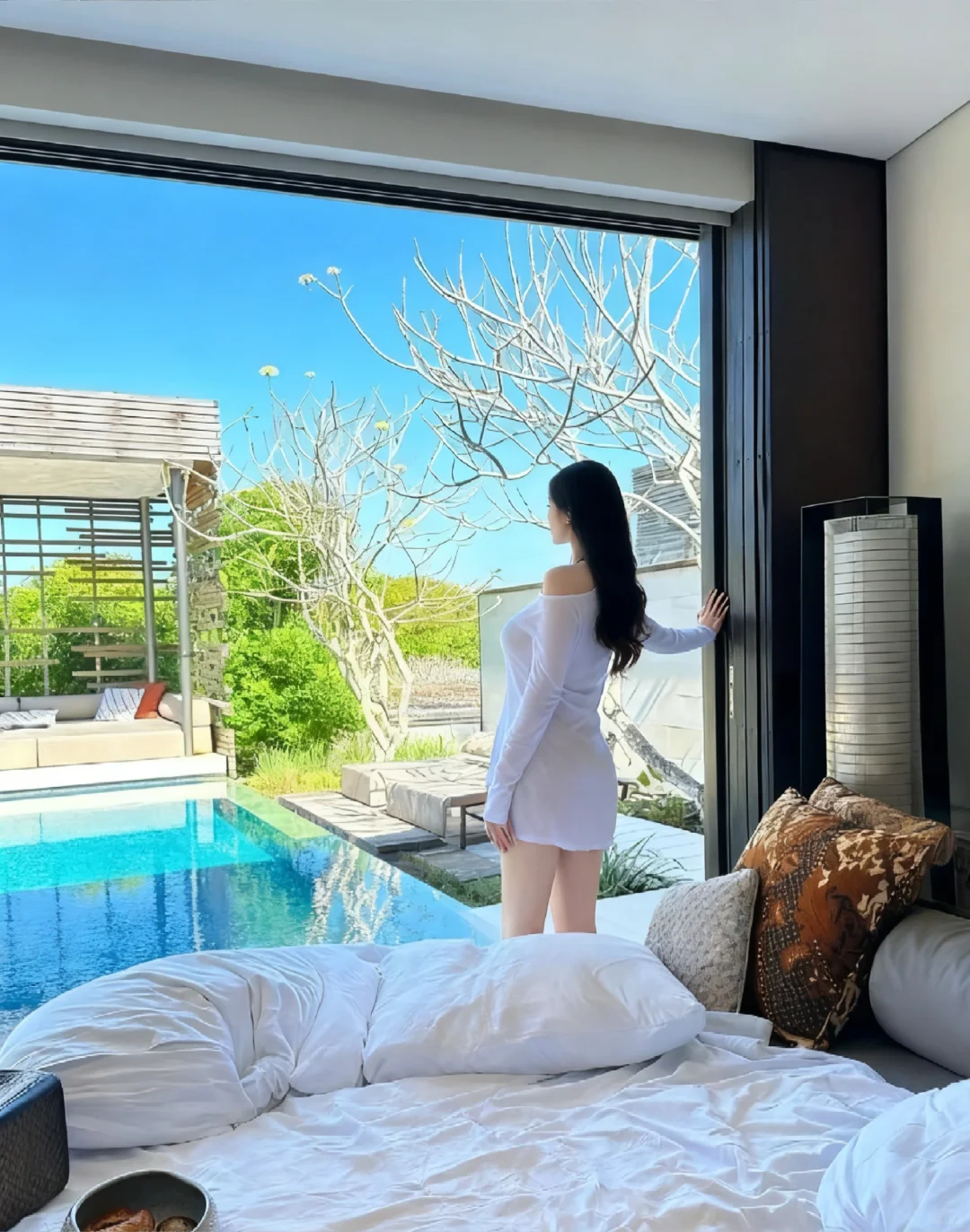 优雅知性美女