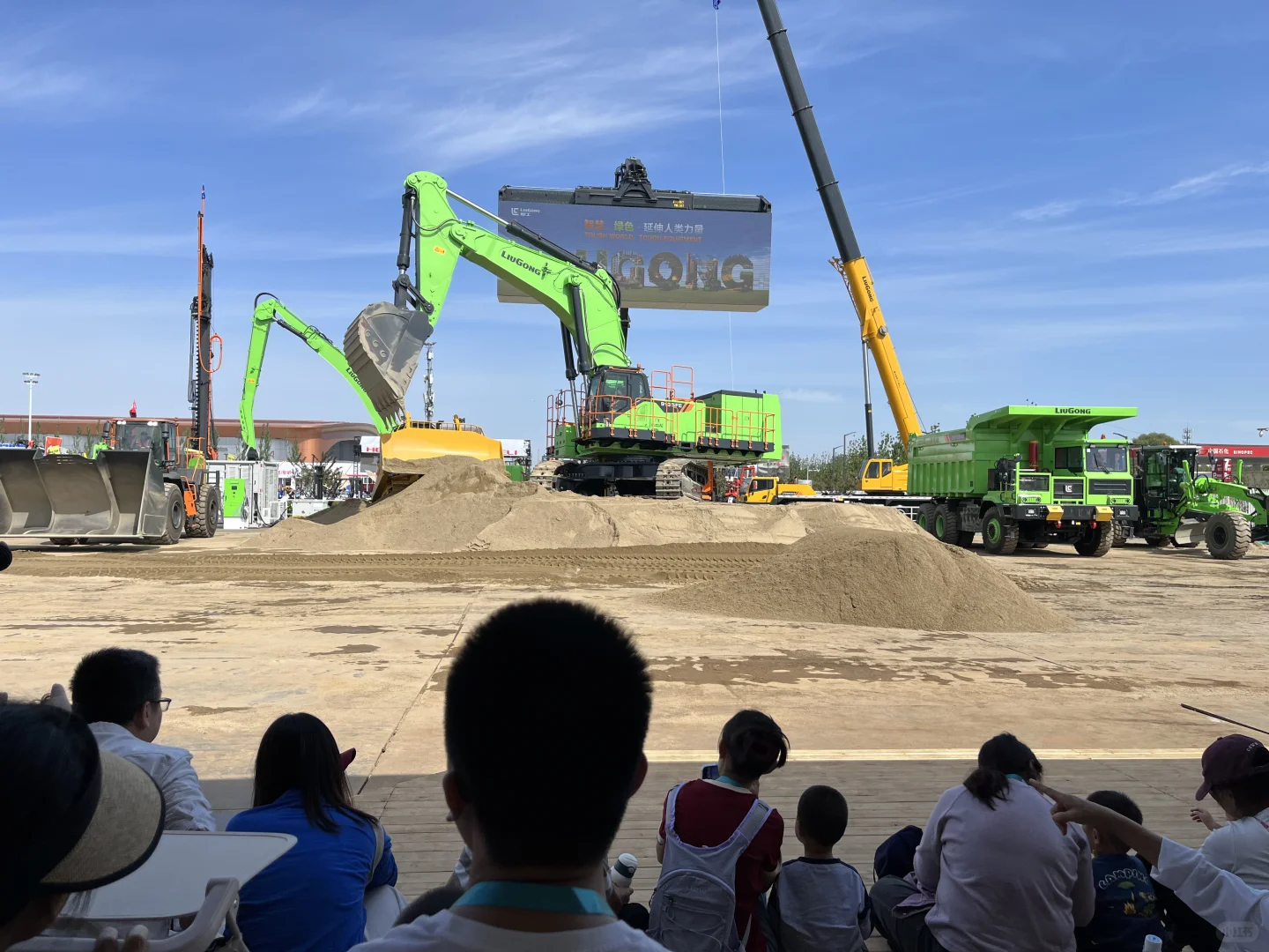 BICES 2025工程机械展 爱工程车的冲呀