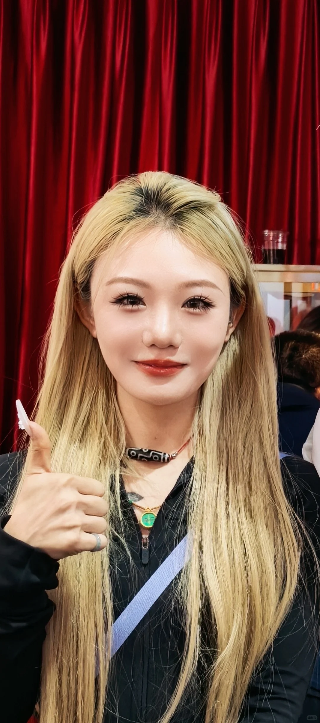 去展会啦 看见甲子哥和小嘴哥啦