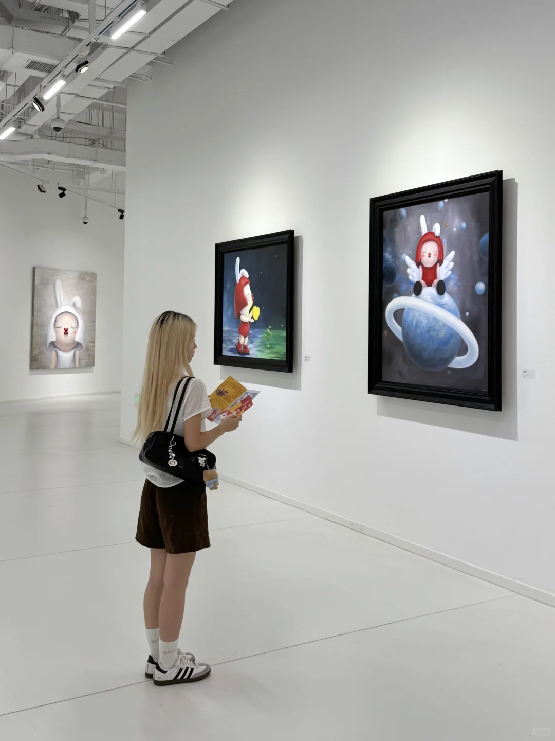 上海近期坠治愈的奈美兔新展…☁️?