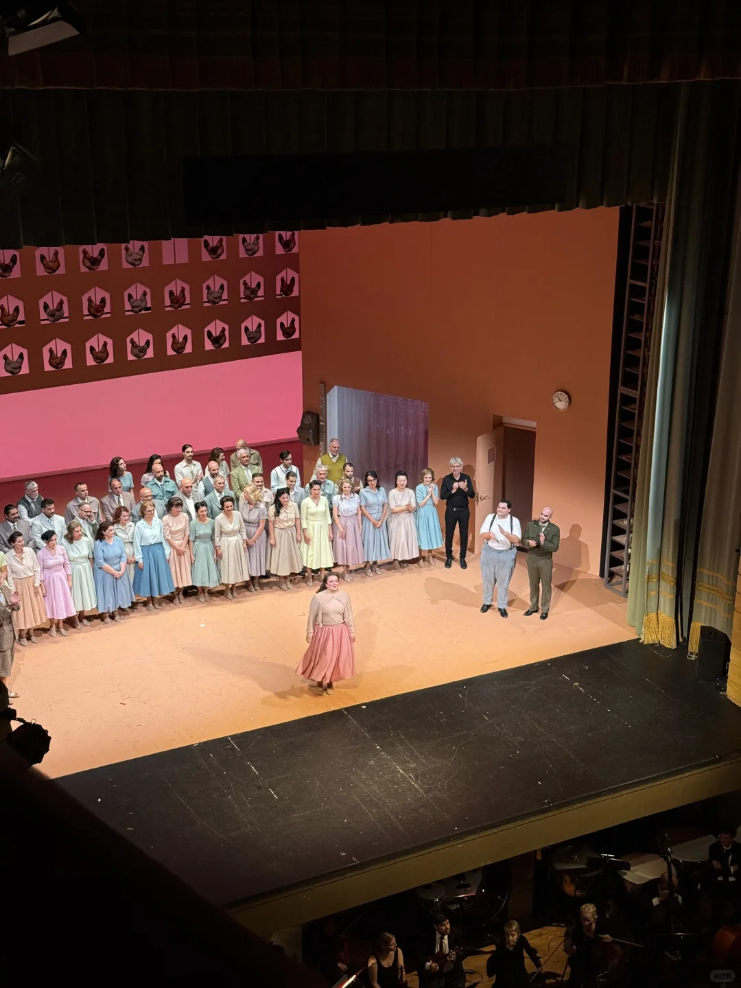 L'Elisir d'Amore 十月, 爱的灵药