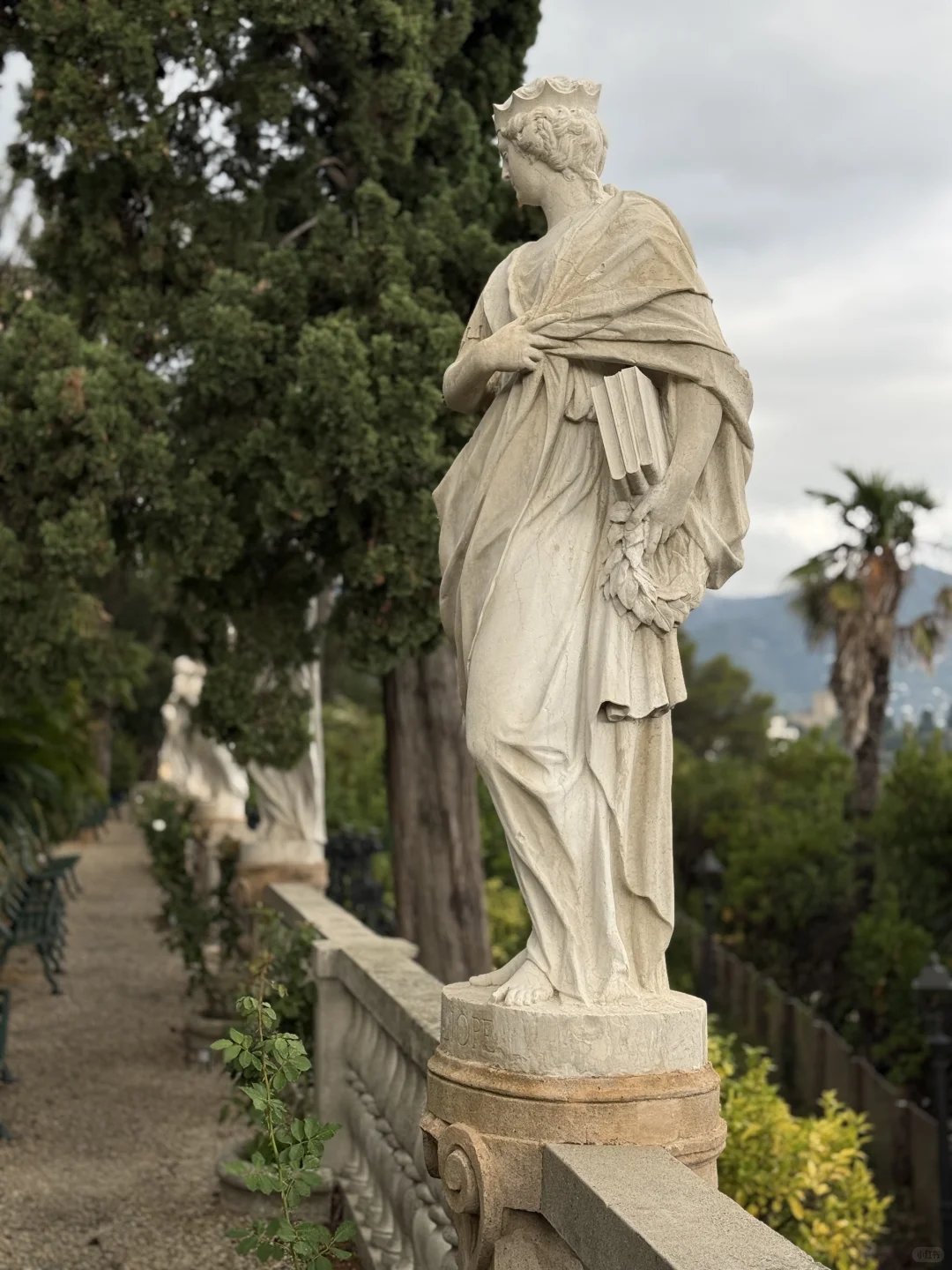 L'Elisir d'Amore 十月, 爱的灵药