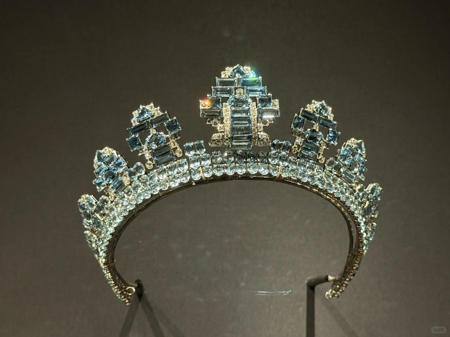 V&A看展:Cartier和玛丽·安托瓦内特时尚展