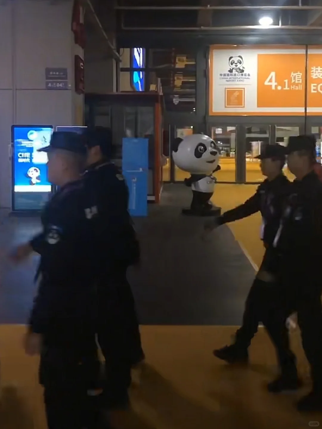 会展中心 展会马上就要开始了?