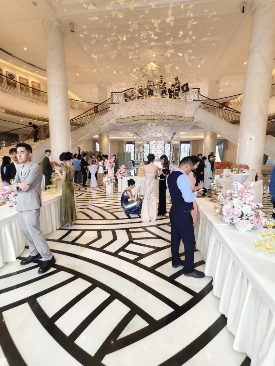 大佬云集的商务酒会｜CEO×资本圈的高能碰撞✨