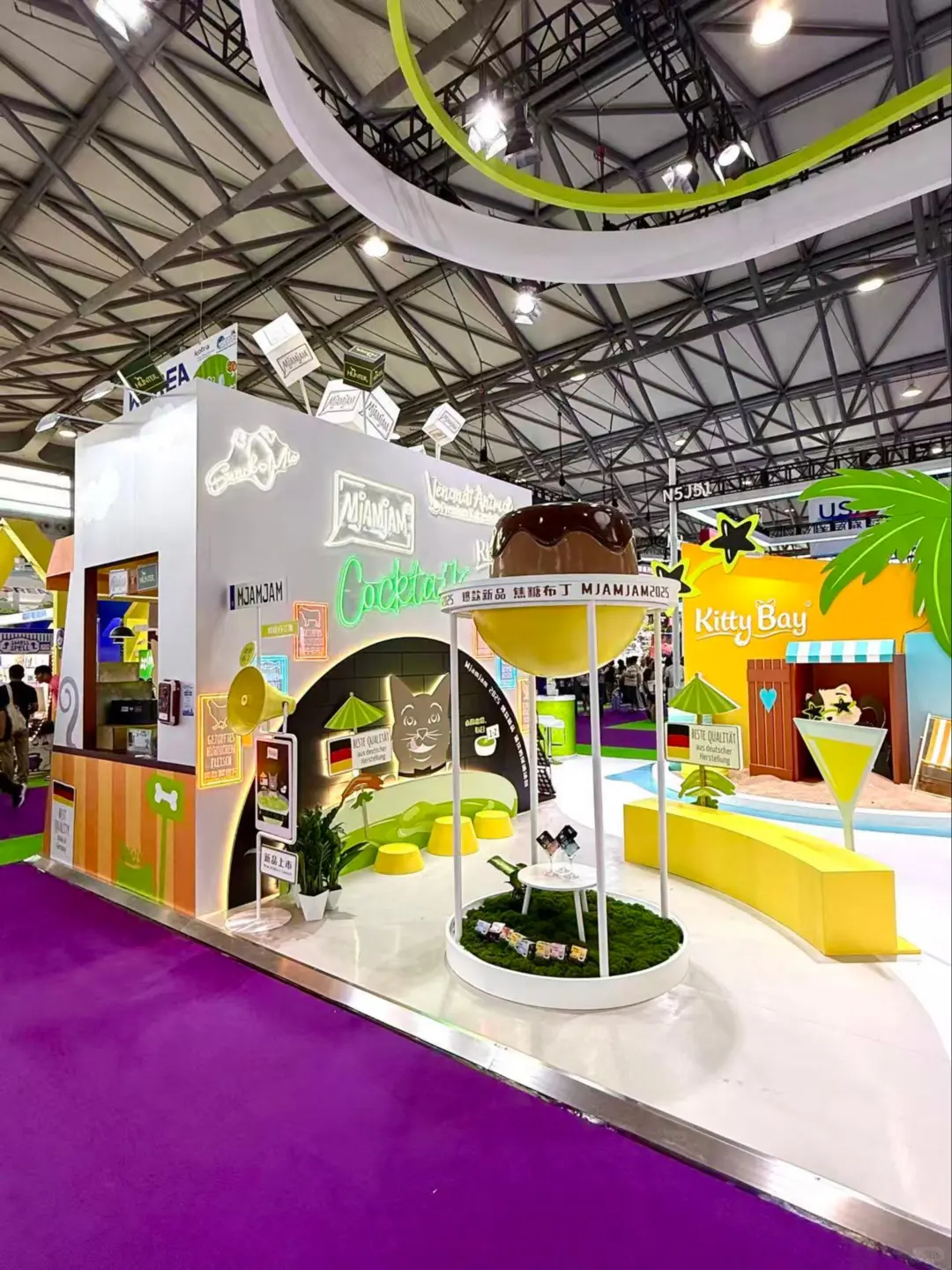 亚宠展宠物展台设计~宠物友好空中花园