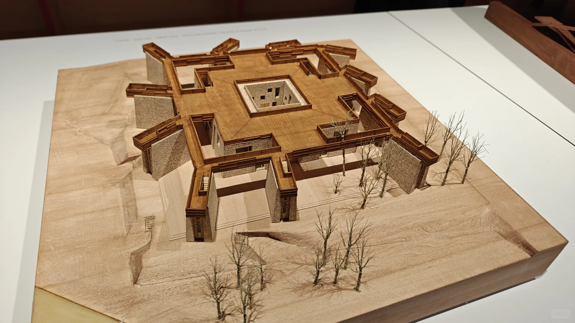 中国同济大学与西班牙住房城市部设计展交会