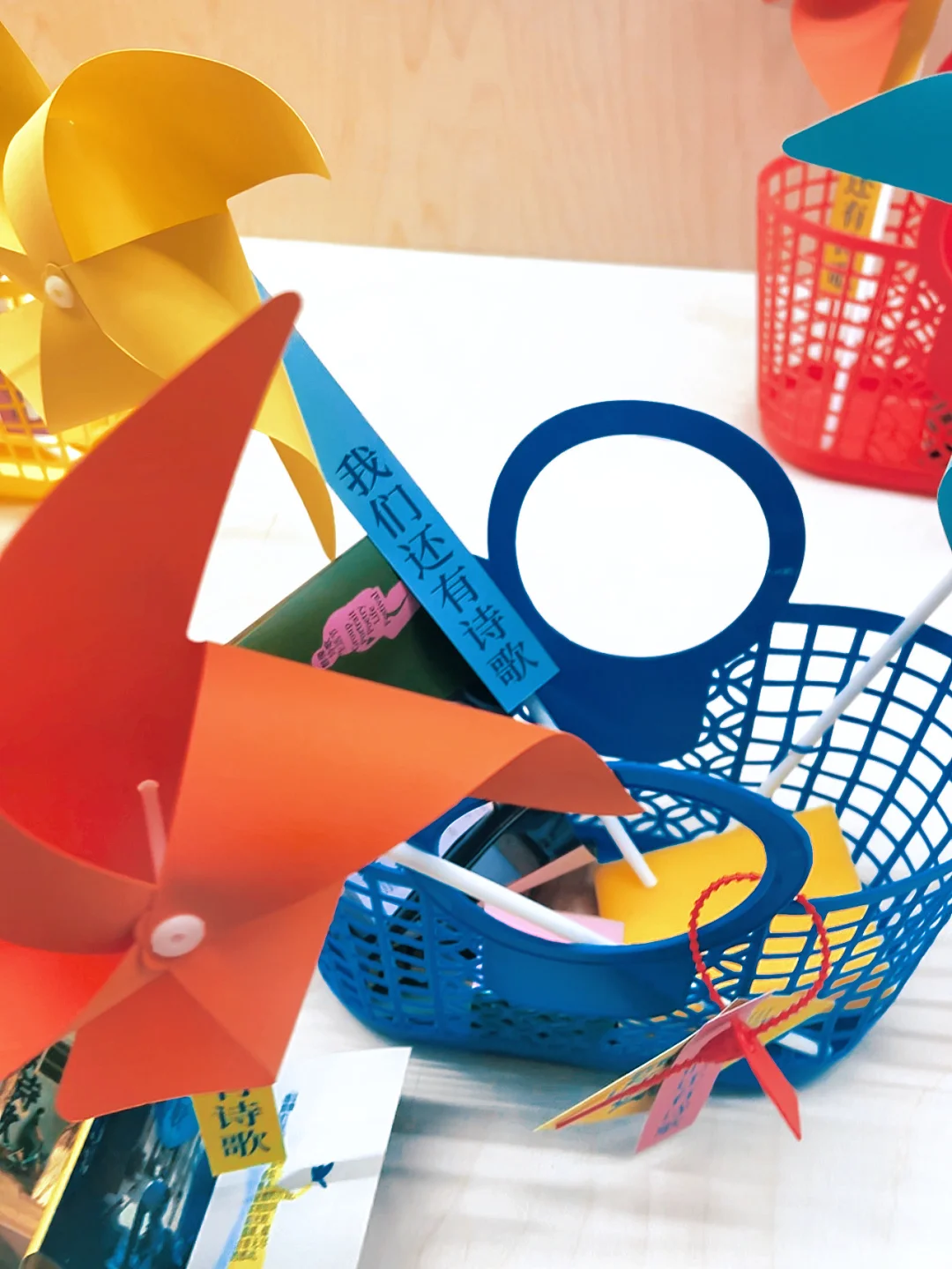 一个人逛展plog｜沉浸式?小红书设计周