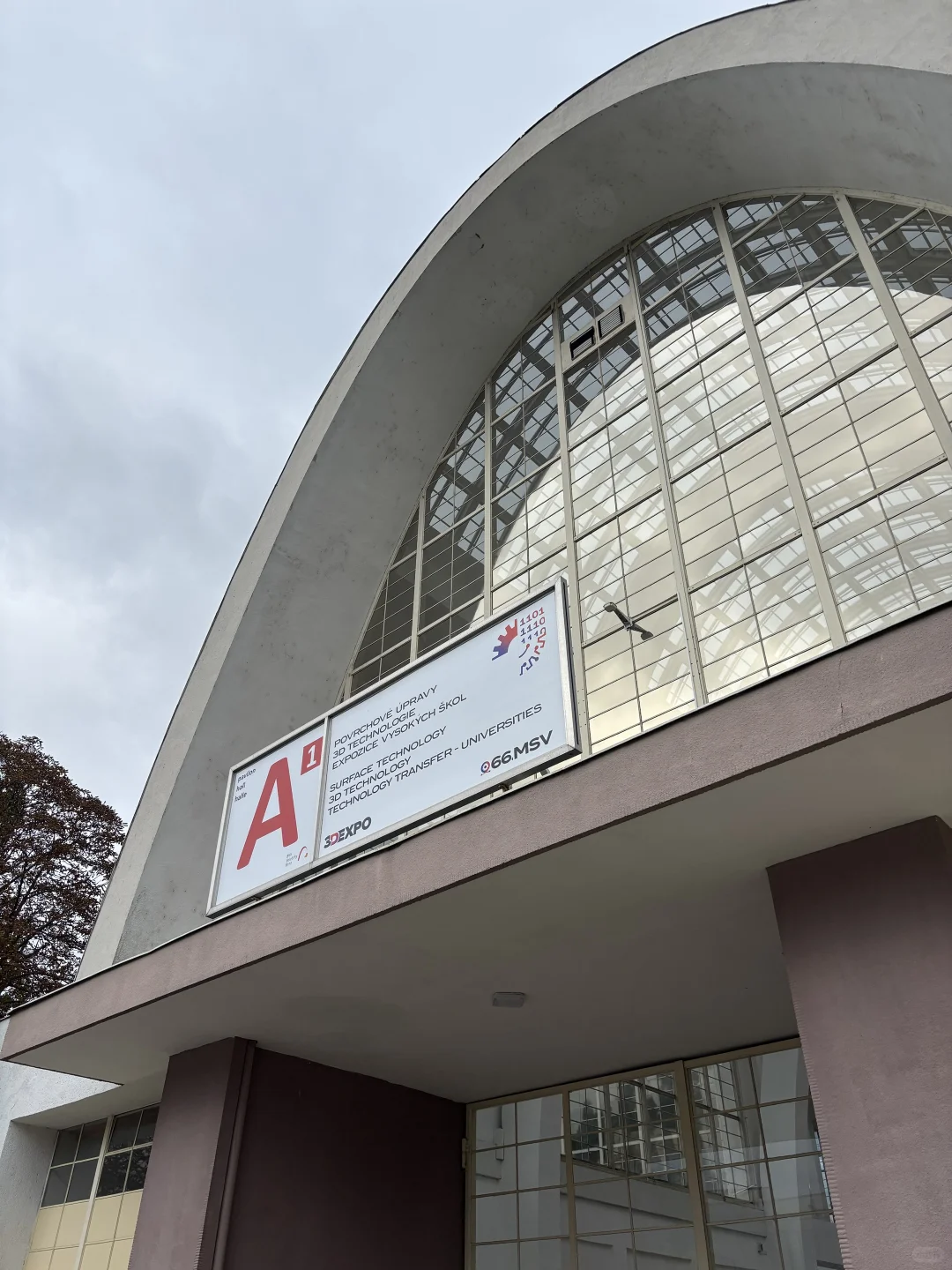 国庆的第二个国际展