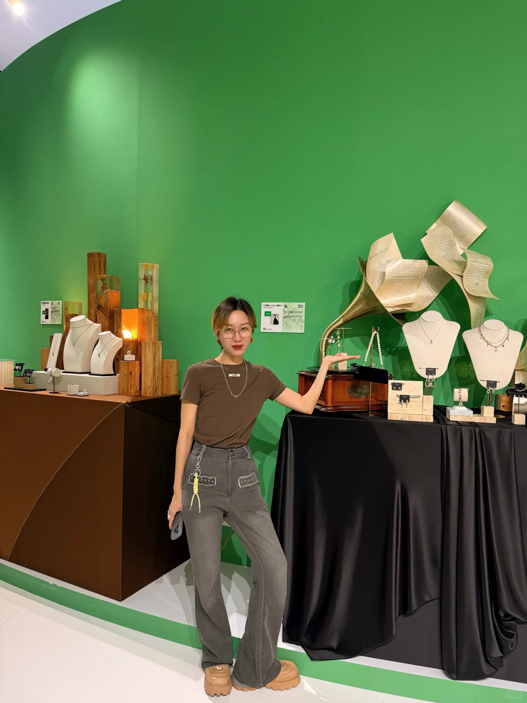 去2025上海设计100+布了个展