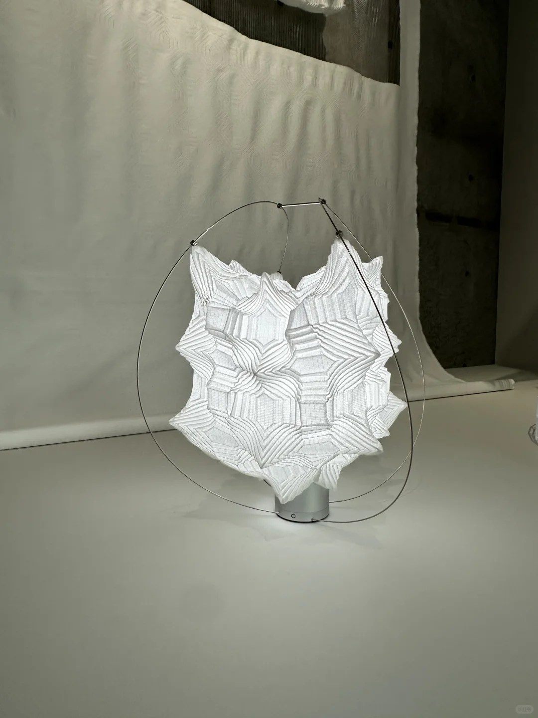 ?三宅一生的照明设计展令人惊喜