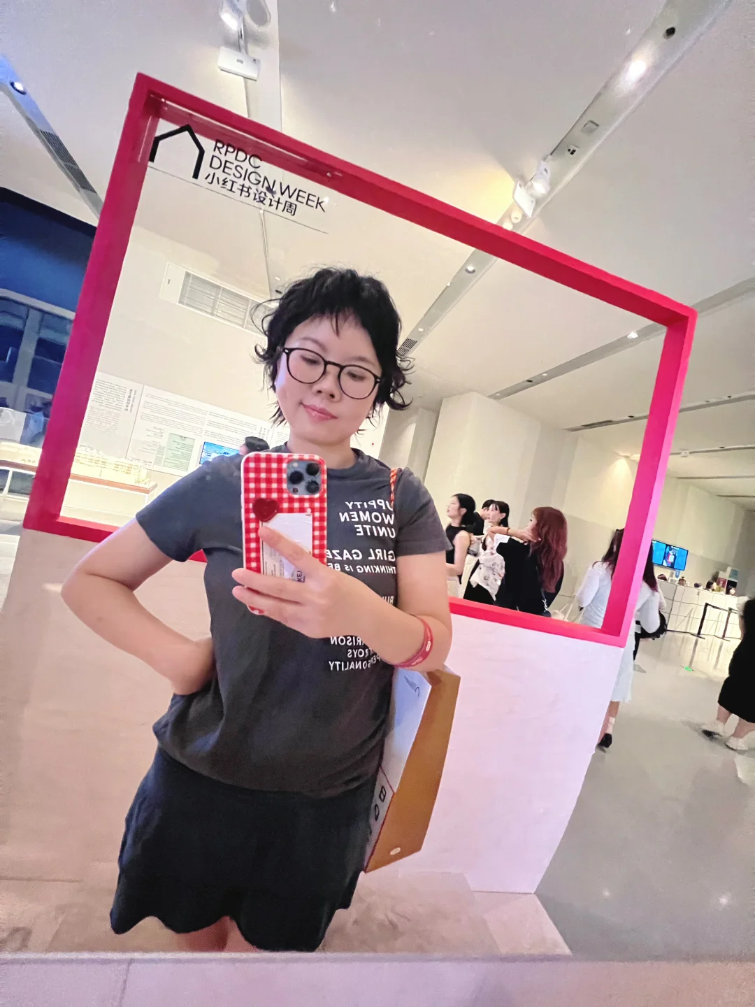 一个人逛展plog｜沉浸式?小红书设计周