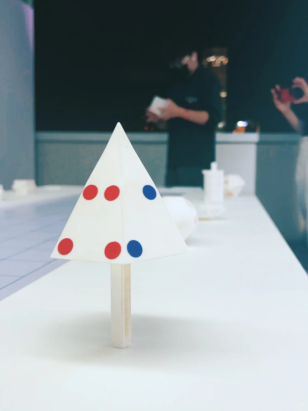 一个人逛展plog｜沉浸式?小红书设计周