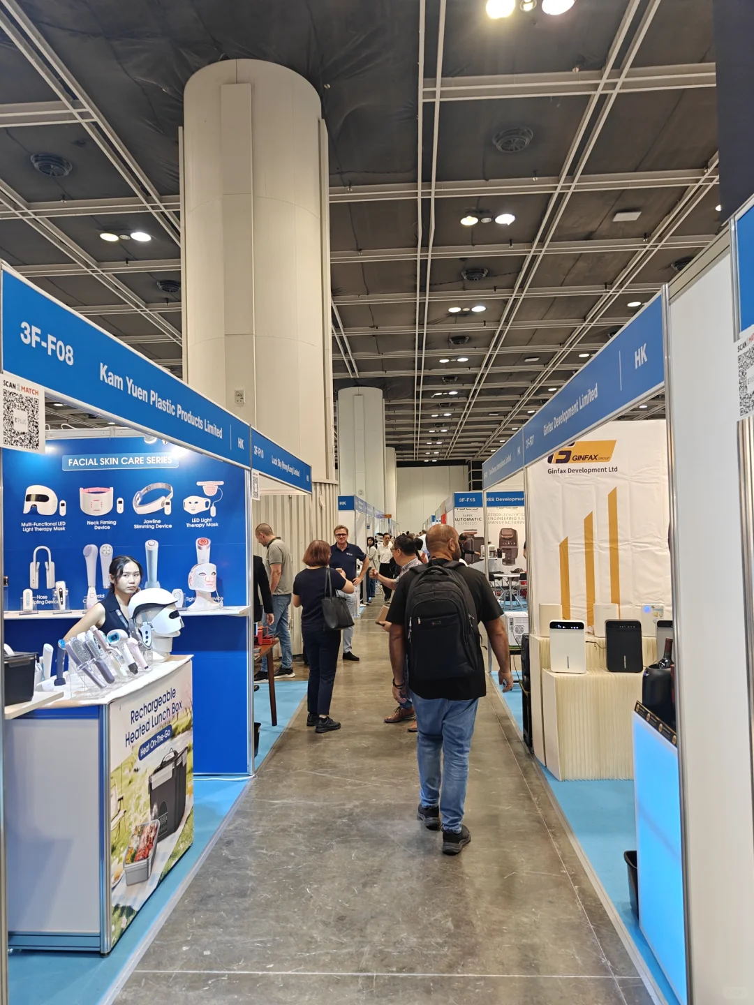 香港消费电子展-质量不好先考虑员工问题