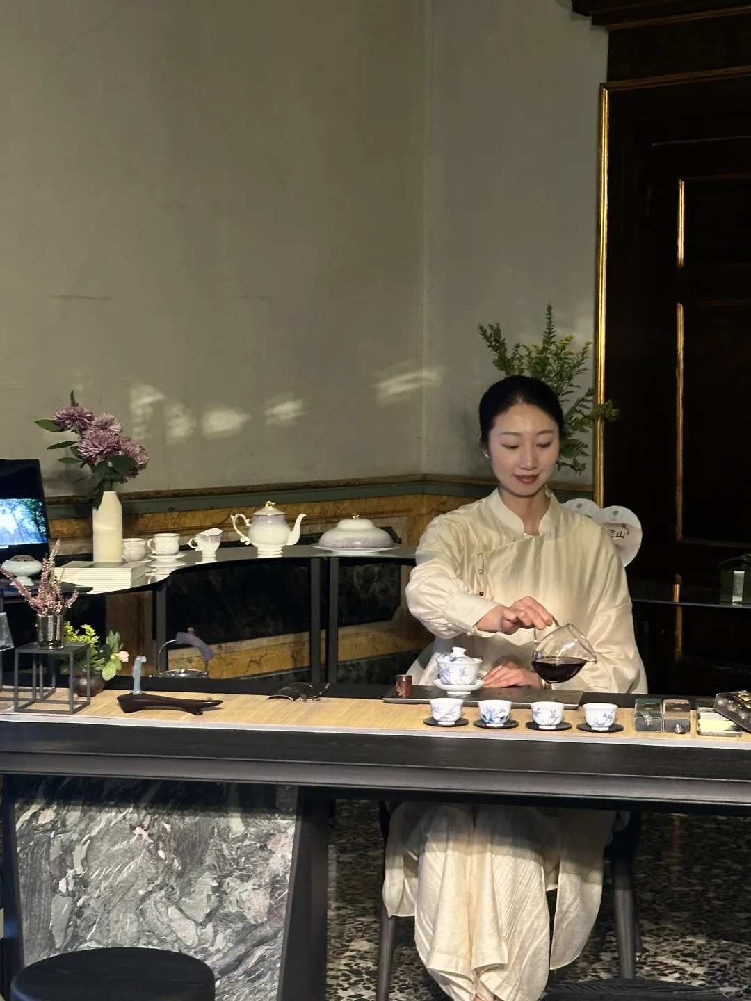 ??米兰你真的把我们这些爱看展的小女孩…