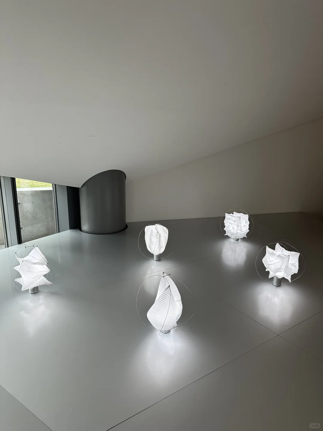 ?三宅一生的照明设计展令人惊喜