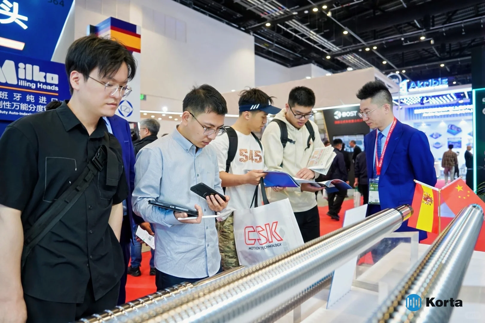 机床展摄影｜柯尔特的工业美学暴击