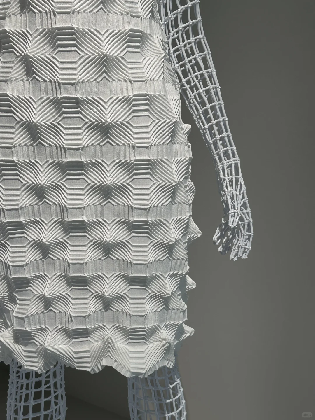 ?三宅一生的照明设计展令人惊喜