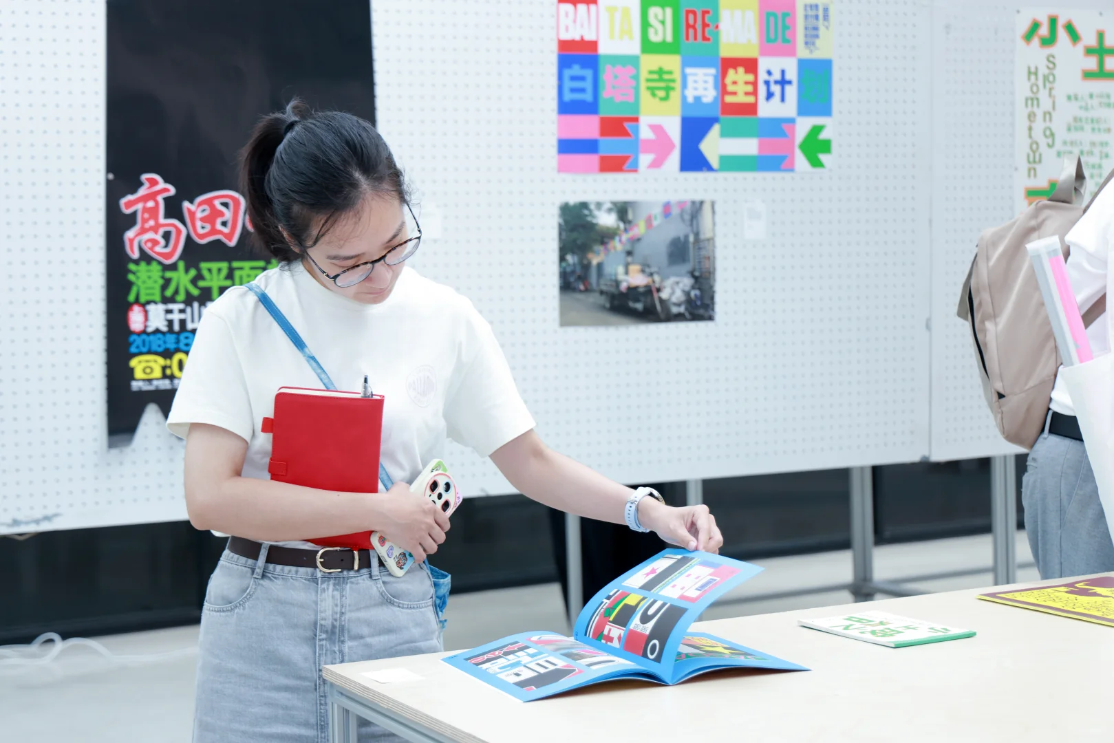 嘿!设计师!在上海吗?来同济大学看展啦!