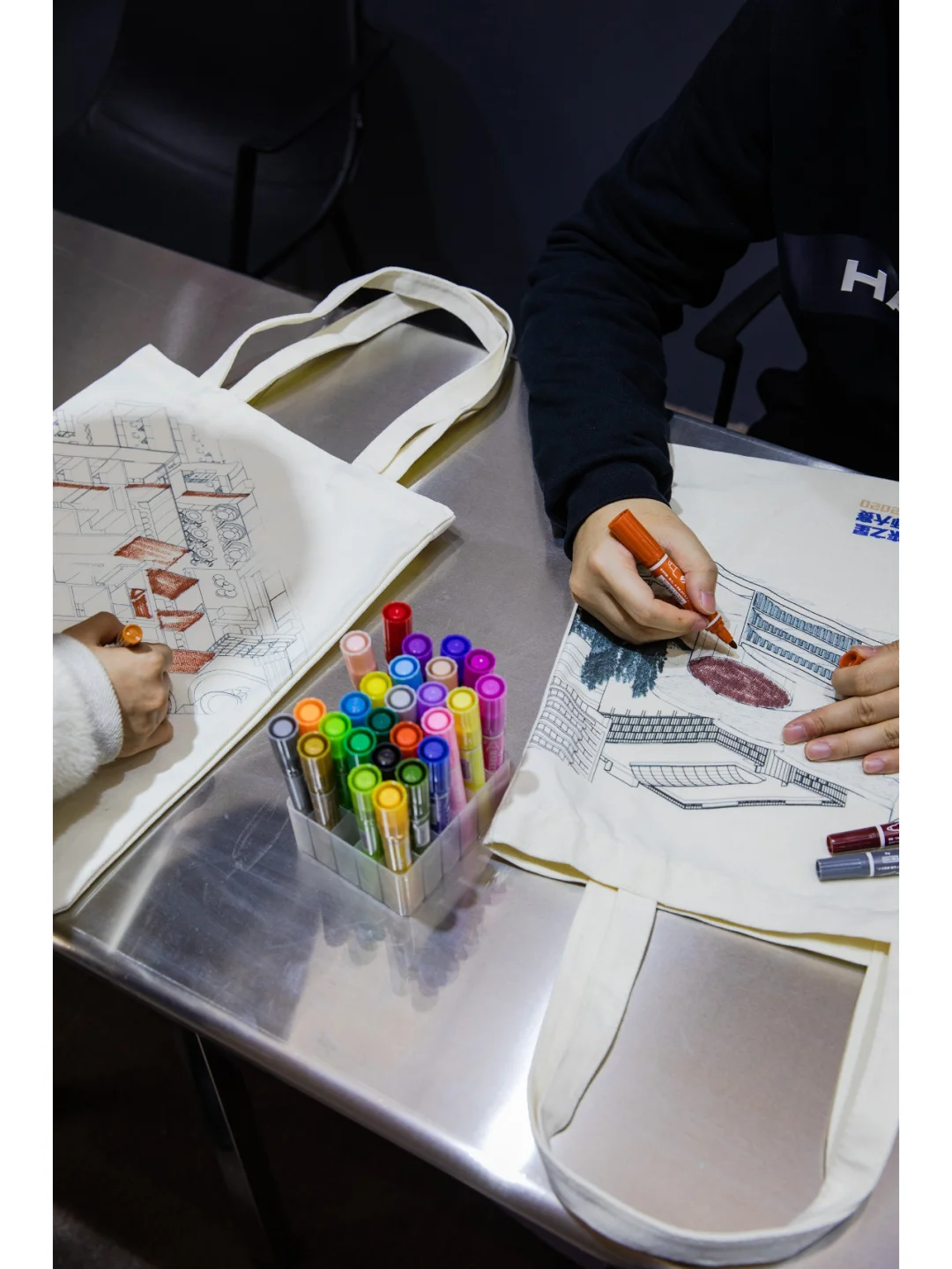 展厅设计︱Elle装饰的多种可能性