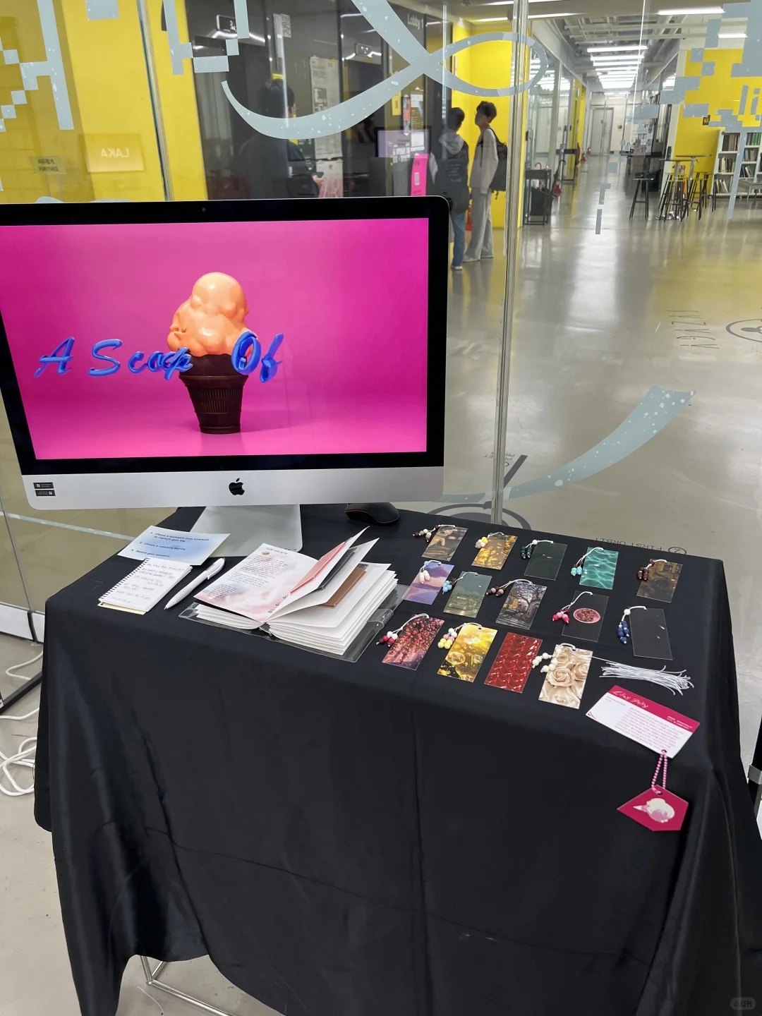 ??弘益大学｜视觉设计系 广告设计展