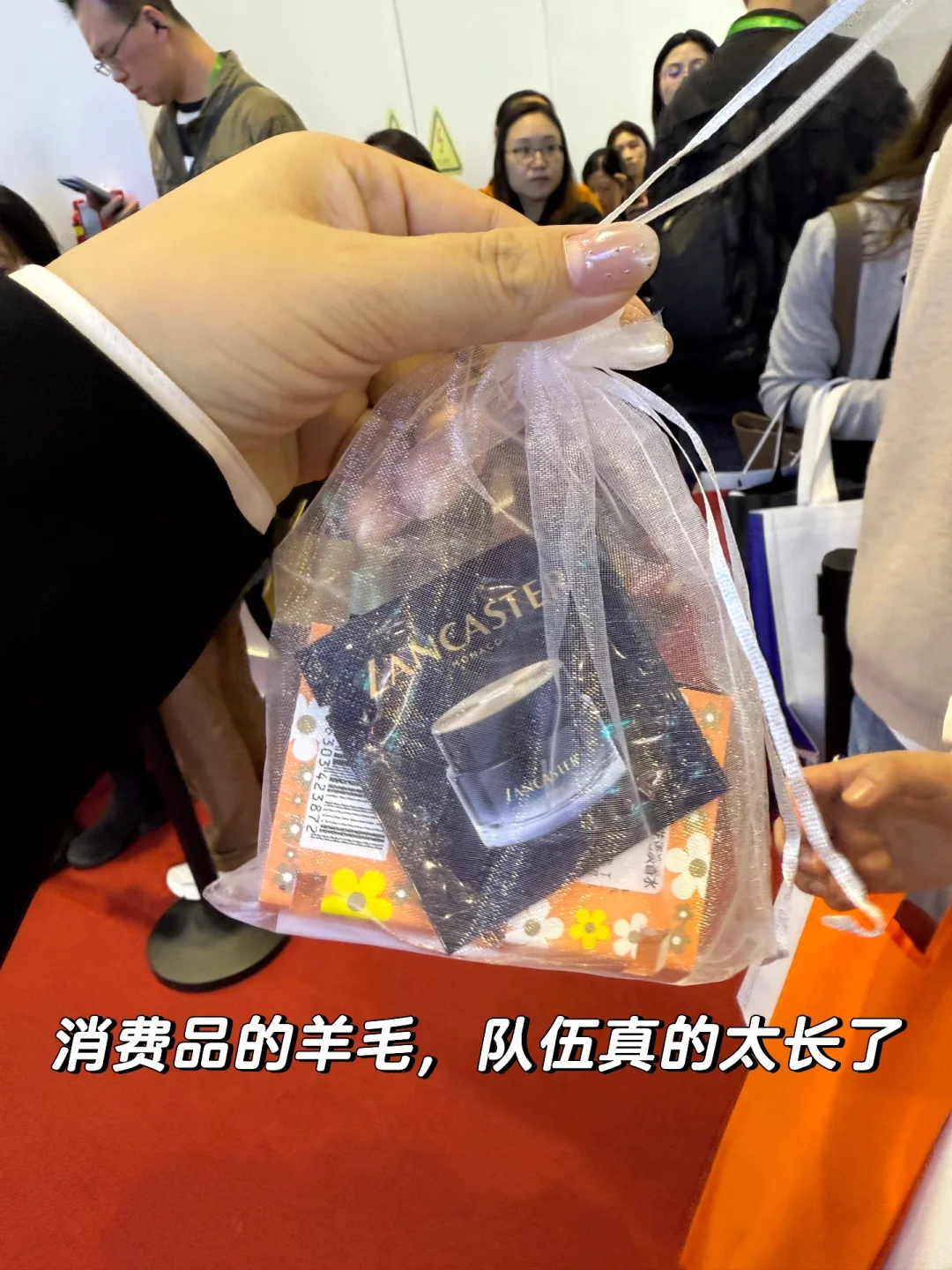 进博会逛吃攻略,各种美食免费试吃,太香了