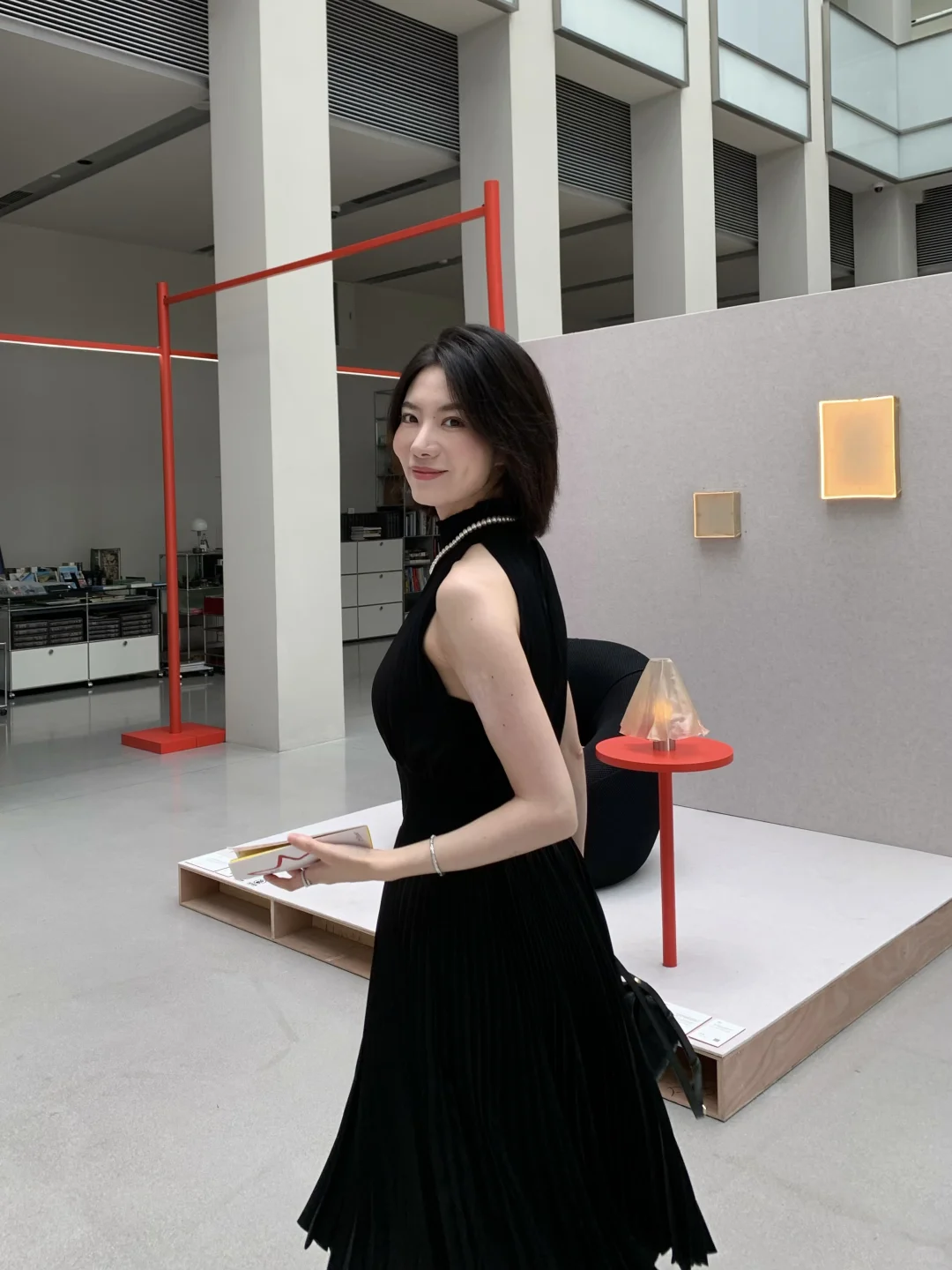 可以和你一起看展吗?