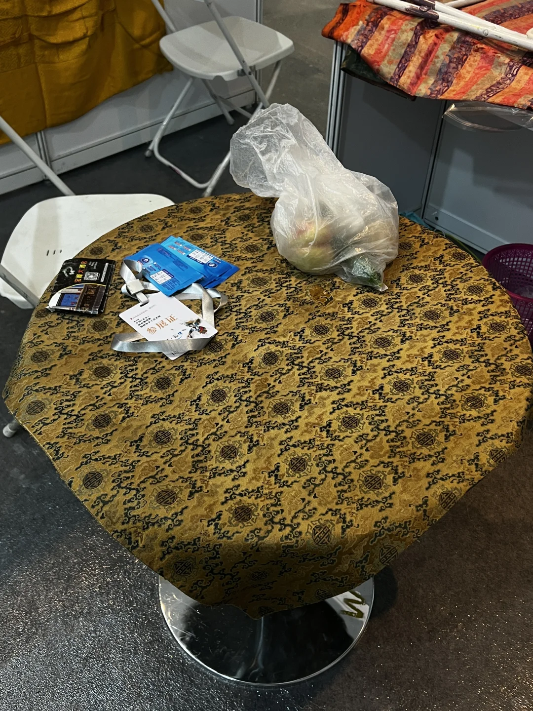 北服你是会办展的,这些居然是布拼出来的!