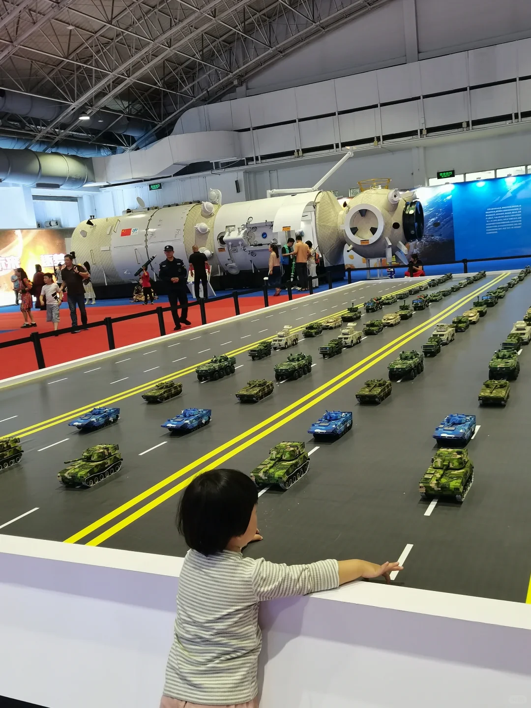 北京国防展太顶了?带娃连玩三小时都不腻