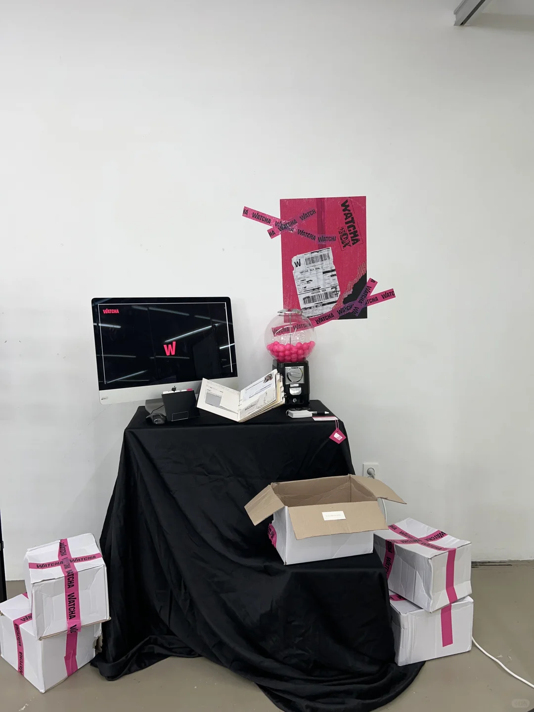 ??弘益大学｜视觉设计系 广告设计展