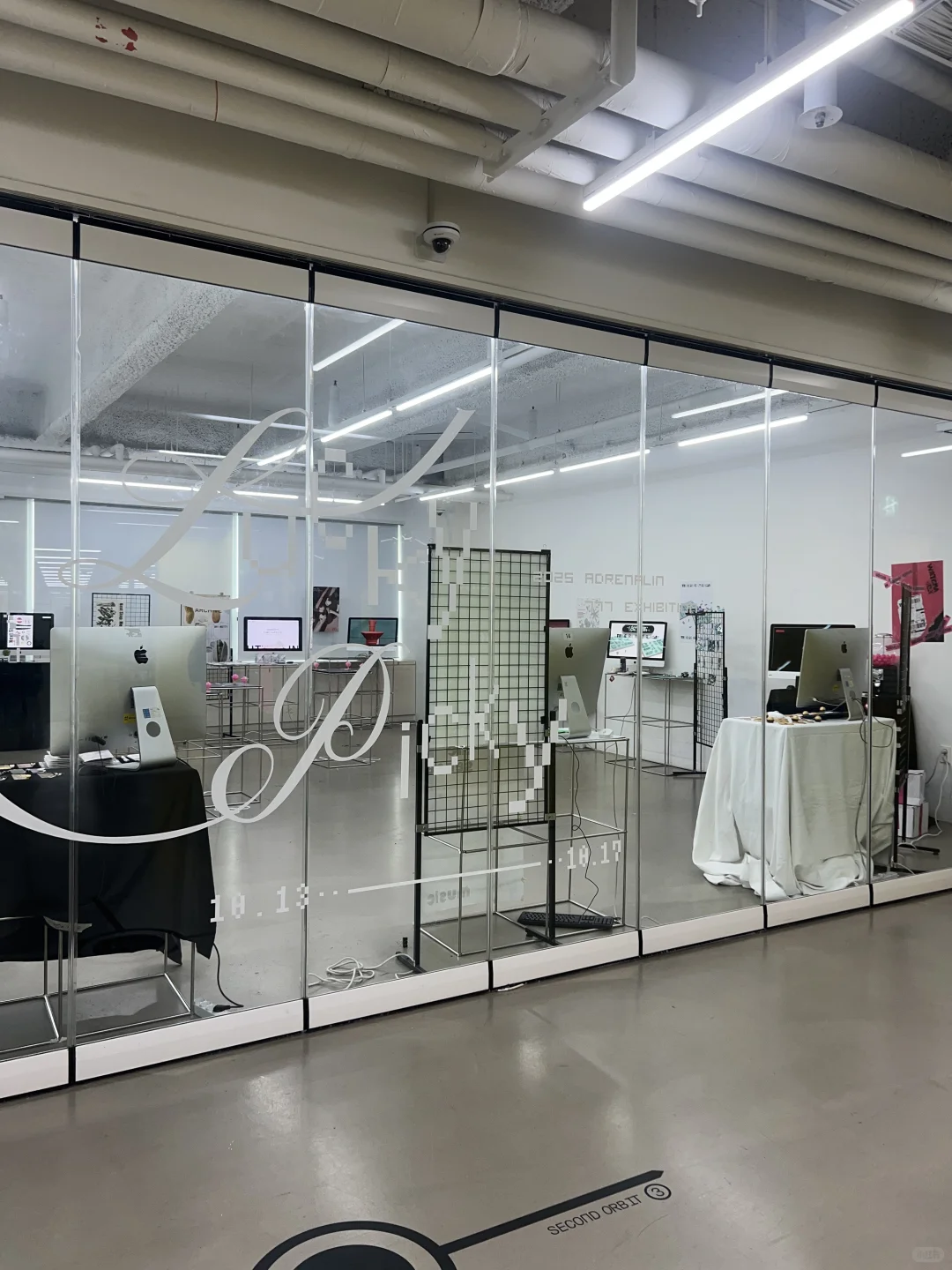 ??弘益大学｜视觉设计系 广告设计展