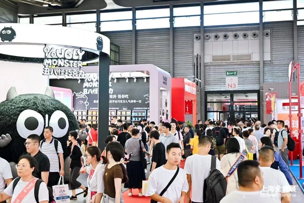 食品展现场真的太热闹啦！