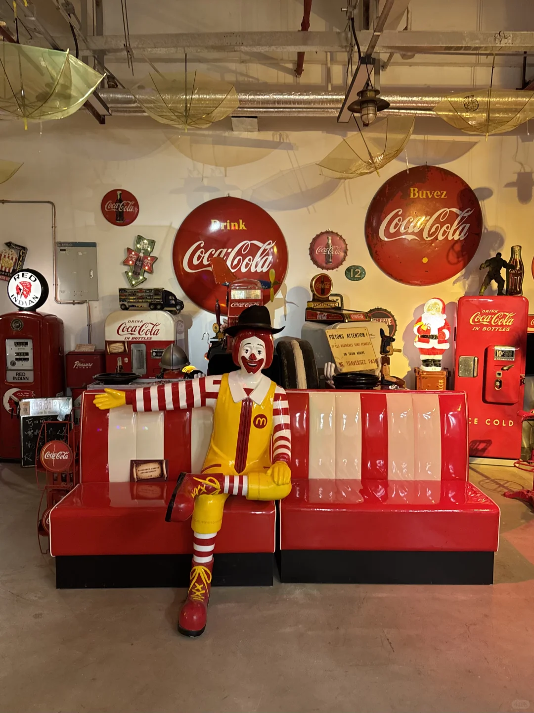 穿越11个欧洲时空！在古董展里当电影主角?