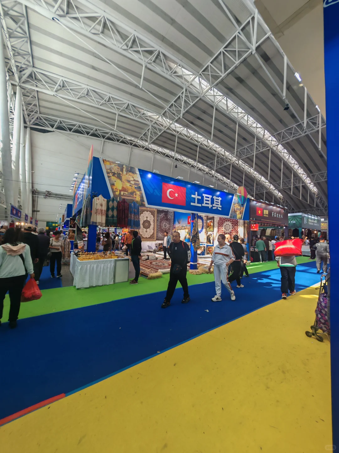 会展中心 中外商品博览会 最后一天