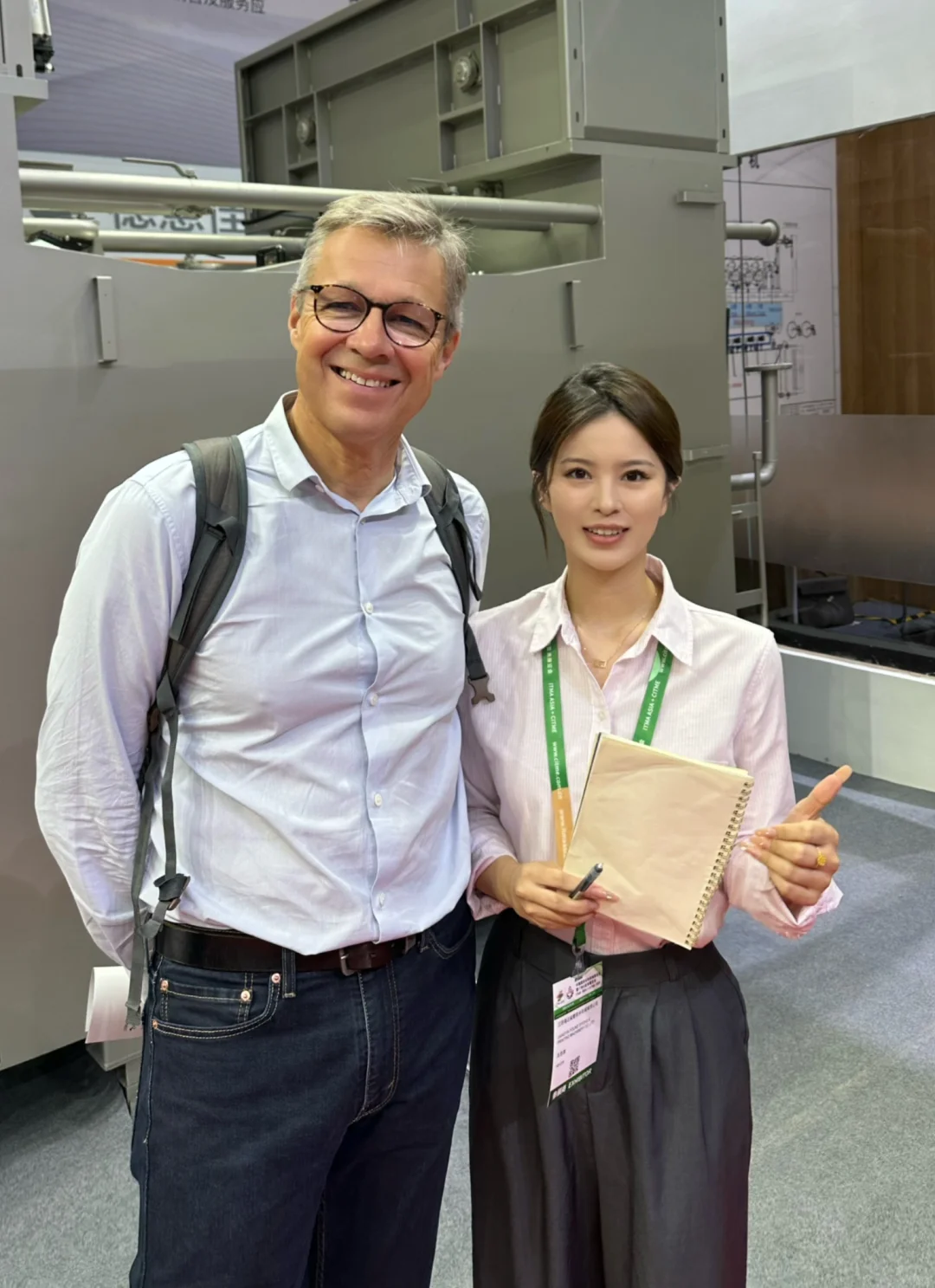 人山人海｜上海国际纺织机械展翻译