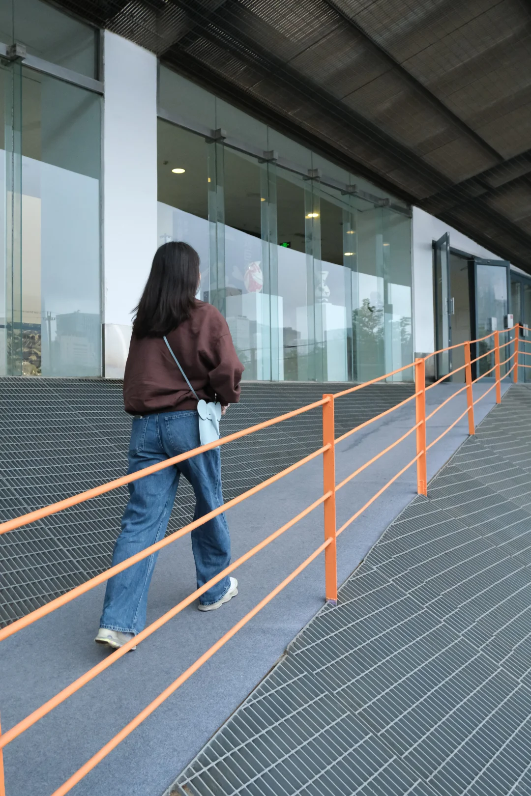 今日美术馆|坠入艺术与非遗的双重宇宙?