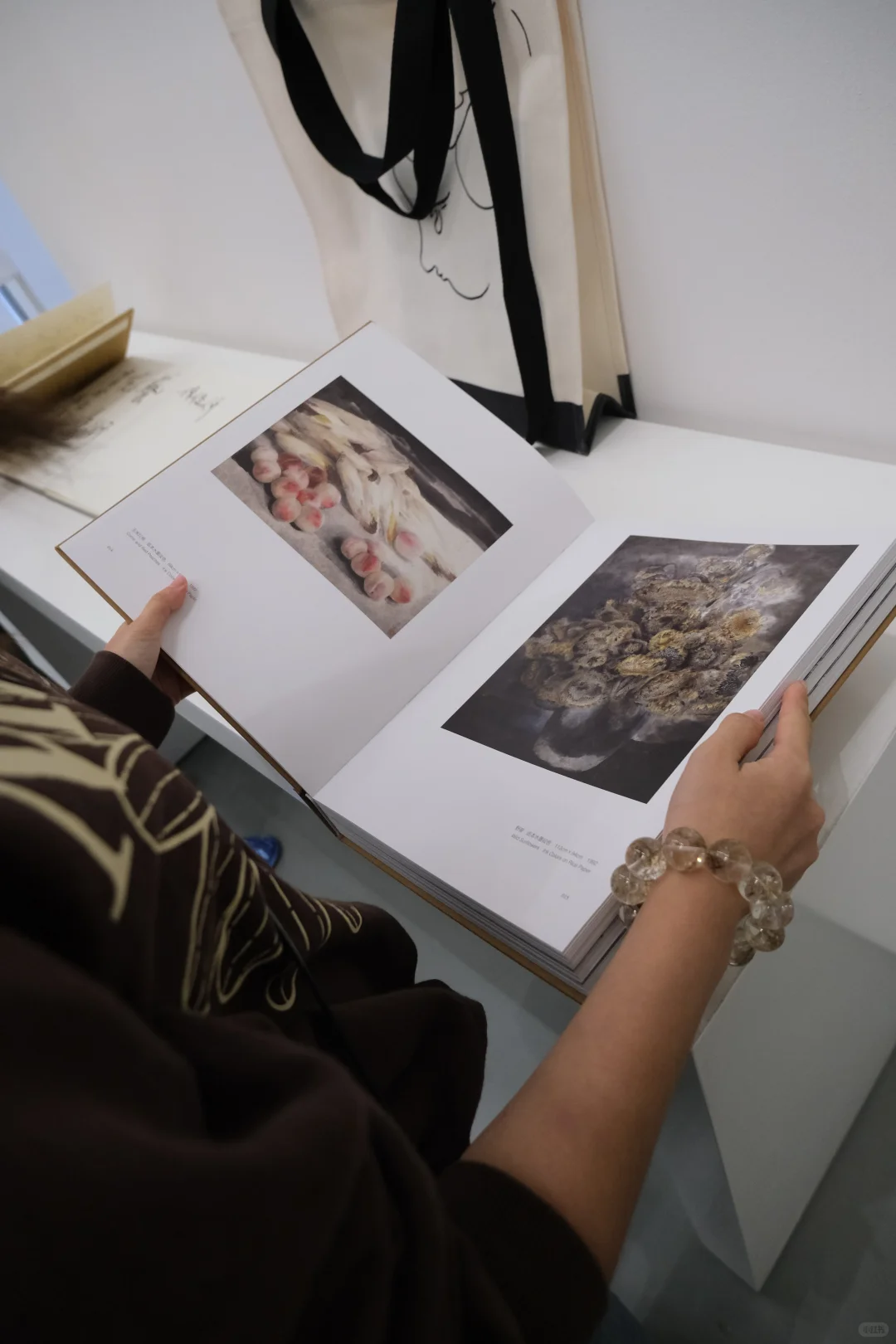 今日美术馆|坠入艺术与非遗的双重宇宙?