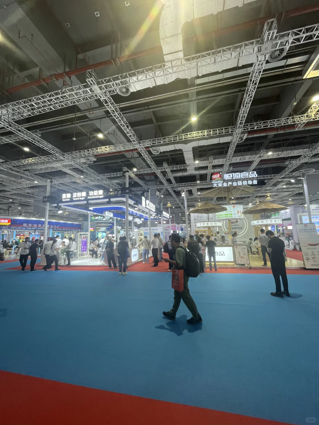 虹桥国家会展中心