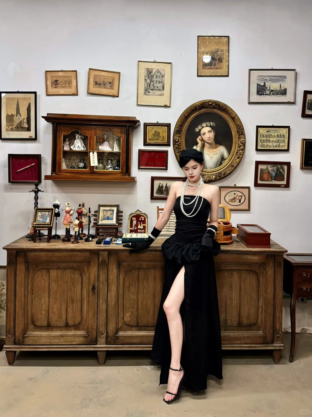 穿越11个欧洲时空！在古董展里当电影主角?