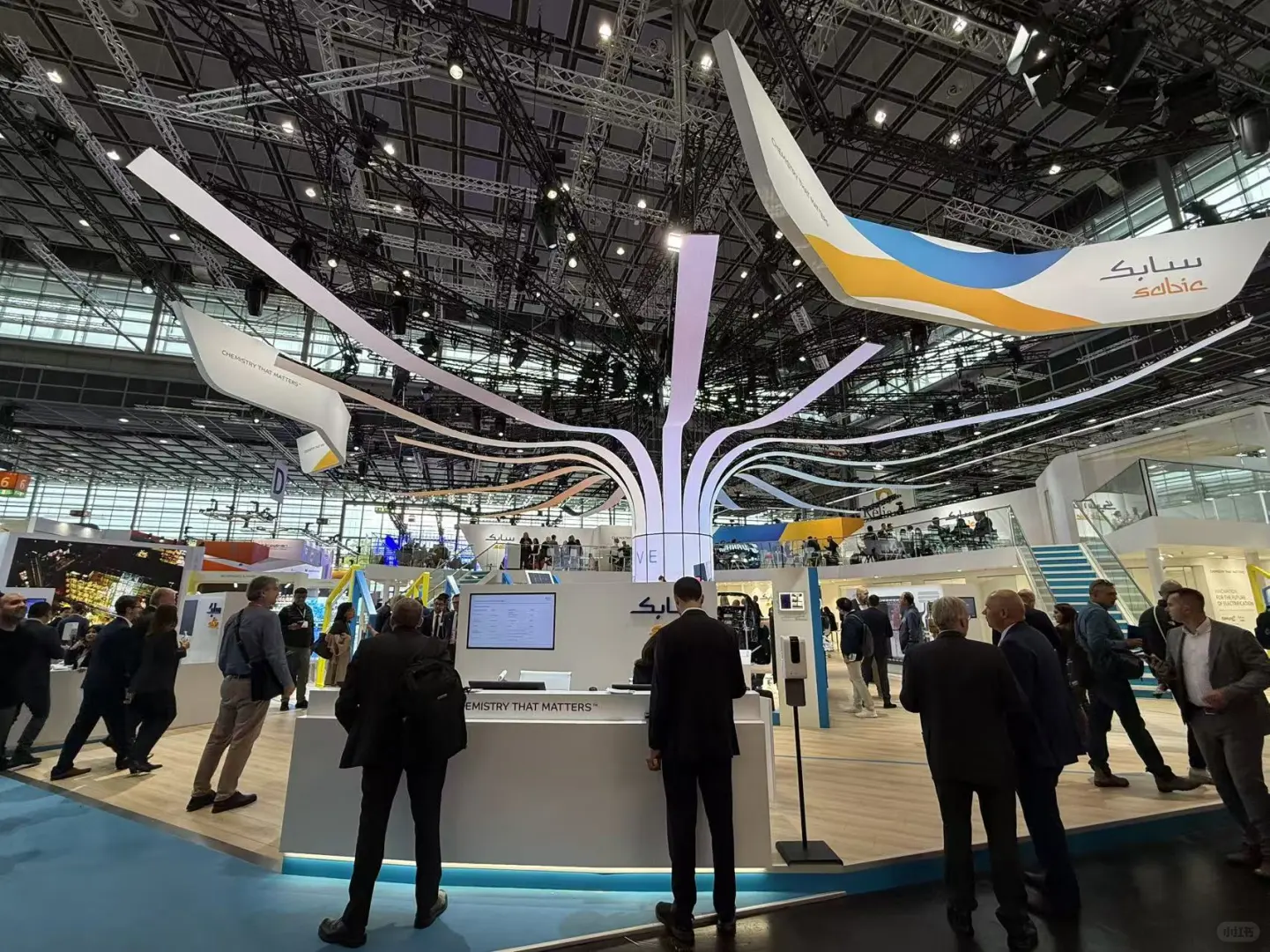 德国塑料橡胶展：展台设计灵感✨