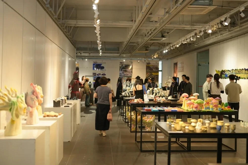 湖北工业大学第七届设计艺术节?