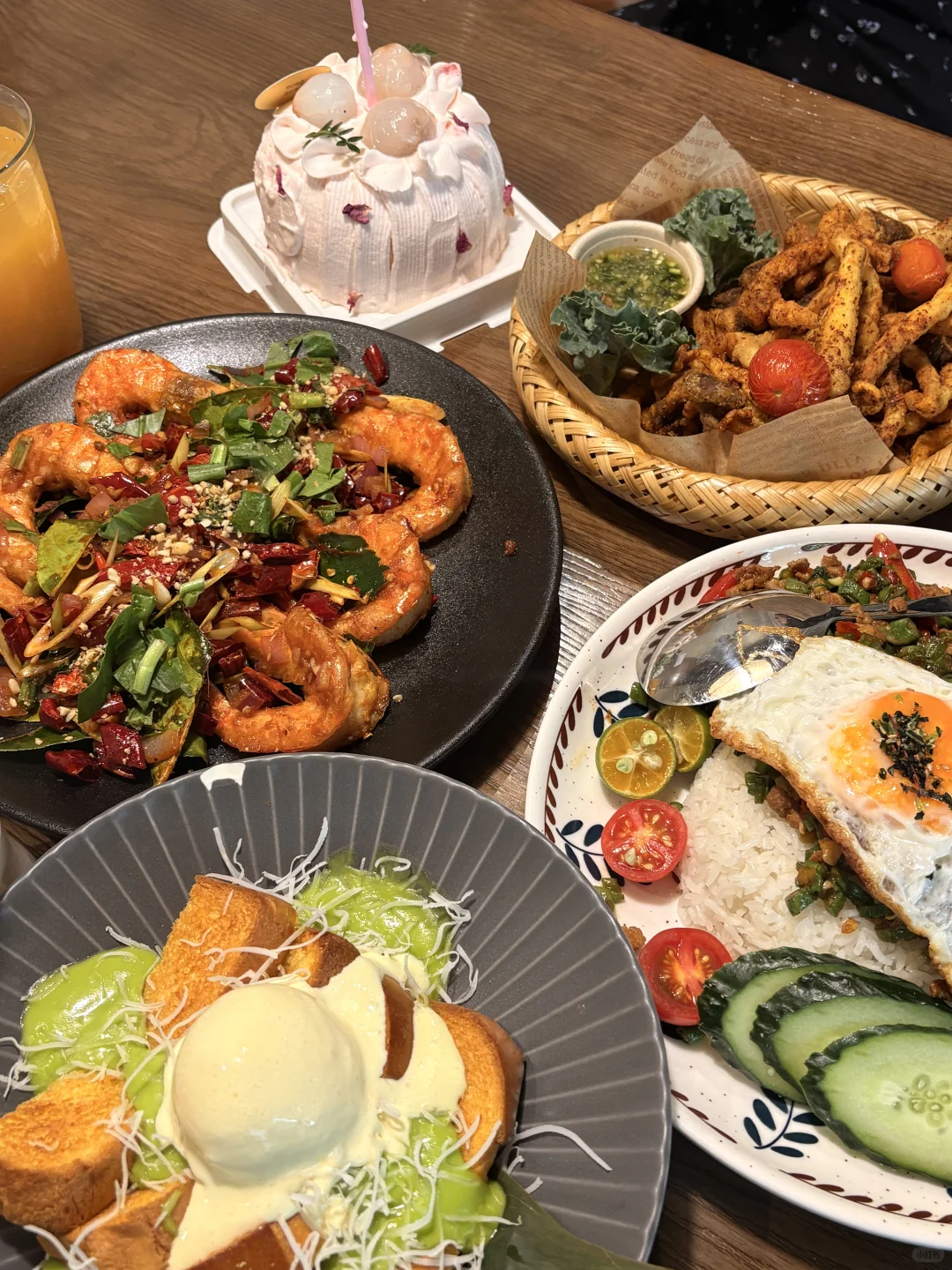 长沙大学城|带独立泳池庭院的漂亮饭❗️❗️