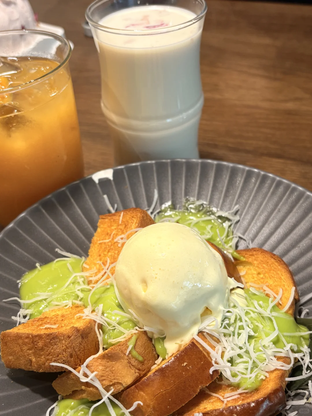 长沙大学城|带独立泳池庭院的漂亮饭❗️❗️